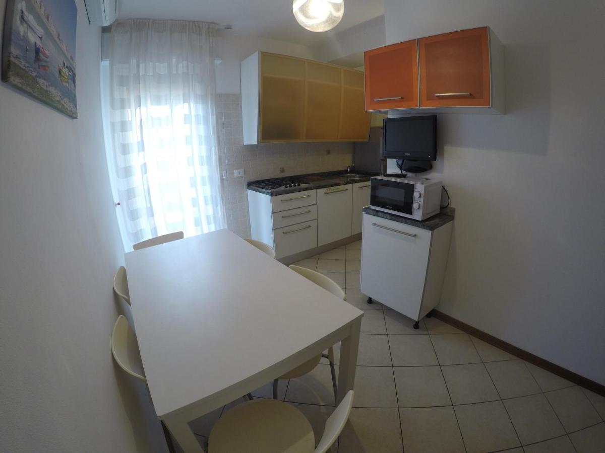 Residence Caorle Apartments - Agenzia Cocal Exterior foto